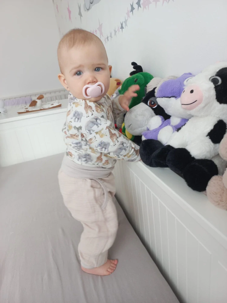 Tepláčky "rostoucí" BAGGY MKcool 2425 mušelín béžové