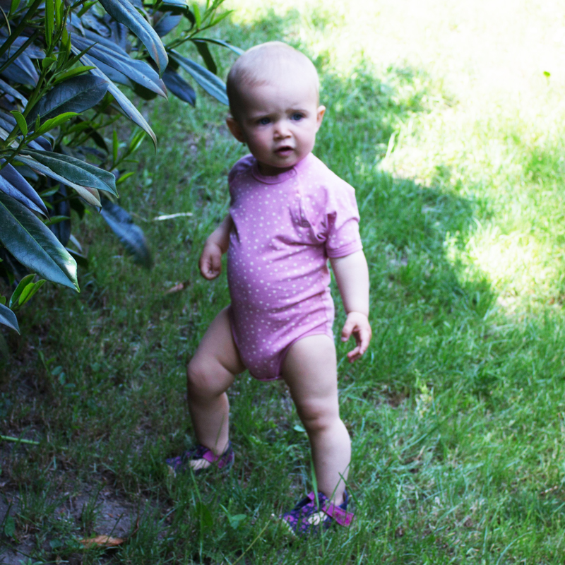 Body kojenecké "PUNTÍKY" MKcool MK2211 KR - růžové 86