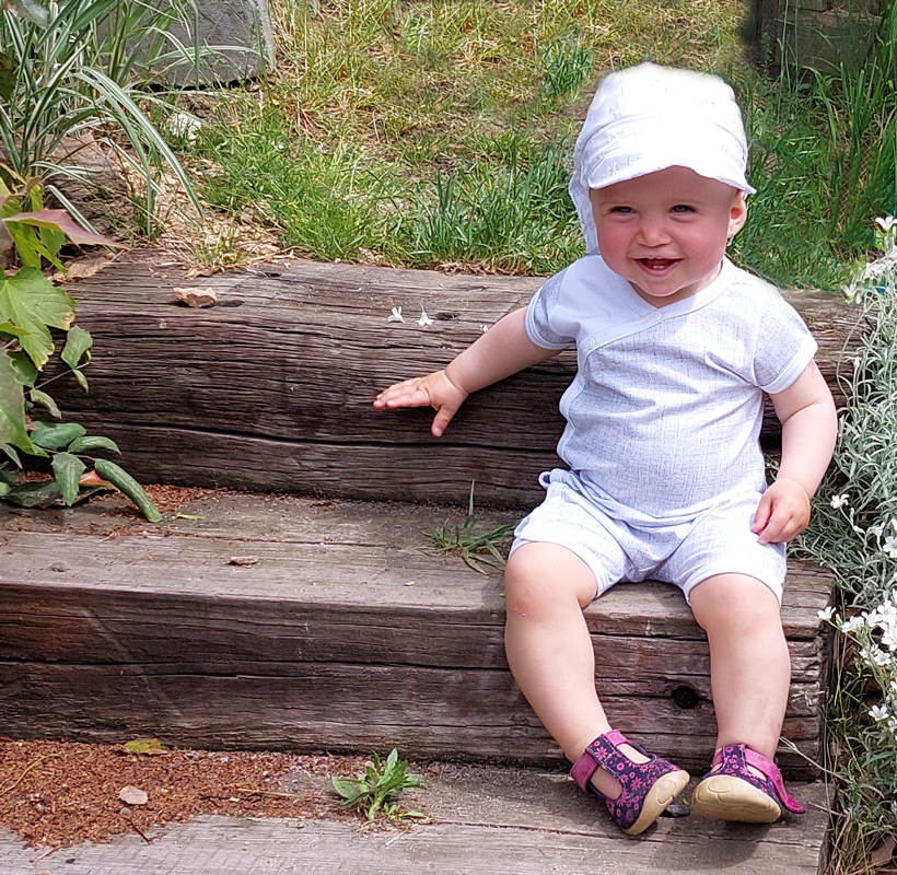 Overal letní kojenecký "TISK" MKcool MK2213 bílo-šedý 62